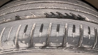 Used 2020 Hyundai Elite i20 [2018-2020] Asta (O) CVT Petrol Automatic tyres LEFT FRONT TYRE TREAD VIEW