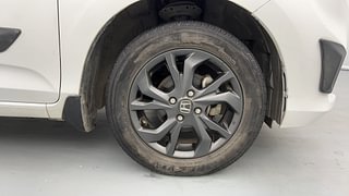 Used 2019 Honda Amaze [2018-2021] 1.2 VX i-VTEC Petrol Manual tyres RIGHT FRONT TYRE RIM VIEW