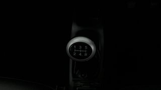 Used 2017 Maruti Suzuki Wagon R 1.0 [2010-2019] VXi Petrol Manual interior GEAR  KNOB VIEW