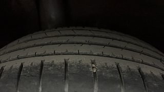 Used 2017 Maruti Suzuki Baleno [2015-2019] Alpha Petrol Petrol Manual tyres RIGHT REAR TYRE TREAD VIEW