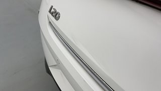 Used 2021 Hyundai New i20 Asta (O) 1.0 Turbo DCT Petrol Automatic dents MINOR SCRATCH