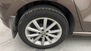 Used 2019 Volkswagen Polo [2017-2020] Highline Plus 1.5 (D) Diesel Manual tyres RIGHT REAR TYRE RIM VIEW