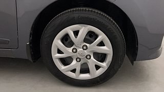 Used 2018 Hyundai Grand i10 [2017-2020] Sportz (O) 1.2 kappa VTVT Petrol Manual tyres RIGHT FRONT TYRE RIM VIEW