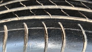 Used 2017 Maruti Suzuki Alto K10 [2014-2019] VXi Petrol Manual tyres RIGHT FRONT TYRE TREAD VIEW