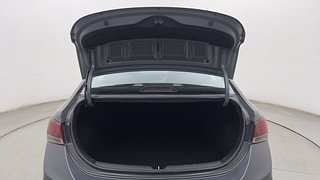 Used 2018 Hyundai Verna [2017-2020] 1.6 VTVT SX (O) AT Petrol Automatic interior DICKY DOOR OPEN VIEW