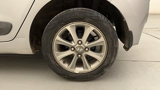 Used 2015 Hyundai Grand i10 [2013-2017] Asta 1.2 Kappa VTVT Petrol Manual tyres LEFT REAR TYRE RIM VIEW