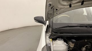 Used 2012 Hyundai Verna [2011-2015] Fluidic 1.6 VTVT SX AT Petrol Automatic engine ENGINE RIGHT SIDE HINGE & APRON VIEW