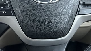 Used 2018 Hyundai Verna [2017-2020] 1.6 VTVT SX (O) AT Petrol Automatic top_features Airbags