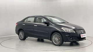 Used 2017 maruti-suzuki Ciaz Alpha Petrol Petrol Manual exterior RIGHT FRONT CORNER VIEW