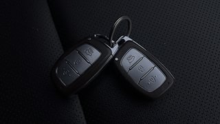 Used 2019 Hyundai Creta [2018-2020] 1.6 SX OPT VTVT Petrol Manual extra CAR KEY VIEW