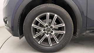 Used 2022 Mahindra XUV700 AX 7 Petrol AT Luxury Pack 7 STR Petrol Automatic tyres LEFT FRONT TYRE RIM VIEW