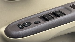 Used 2013 Honda Brio [2011-2016] S MT Petrol Manual top_features Power windows