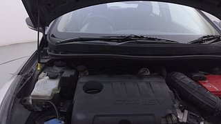 Used 2016 Hyundai Fluidic Verna 4S [2015-2017] 1.6 CRDi SX Diesel Manual engine ENGINE RIGHT SIDE HINGE & APRON VIEW