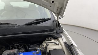 Used 2017 Hyundai Fluidic Verna 4S [2015-2018] 1.6 VTVT SX Petrol Manual engine ENGINE LEFT SIDE HINGE & APRON VIEW