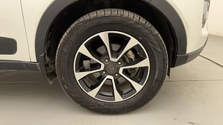 Used 2020 Tata Nexon XZ Plus Dual Tone Roof Optional Diesel Diesel Manual tyres RIGHT FRONT TYRE RIM VIEW