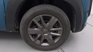 Used 2019 Renault Kwid CLIMBER 1.0 AMT Opt Petrol Automatic tyres RIGHT FRONT TYRE RIM VIEW