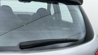Used 2016 Hyundai Grand i10 Asta 1.2 Kappa VTVT (O) Petrol Manual top_features Rear wiper