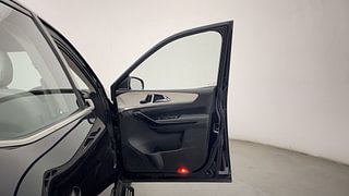 Used 2022 Mahindra XUV700 AX 7 Petrol AT Luxury Pack 7 STR Petrol Automatic interior RIGHT FRONT DOOR OPEN VIEW