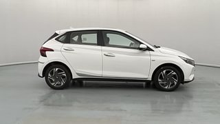 Used 2021 Hyundai New i20 Asta (O) 1.0 Turbo DCT Petrol Automatic exterior RIGHT SIDE VIEW