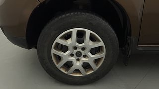 Used 2016 Renault Duster [2015-2020] RXL Petrol Petrol Manual tyres LEFT FRONT TYRE RIM VIEW