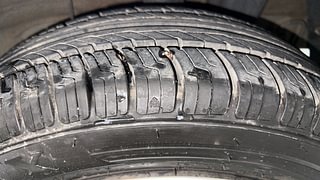 Used 2018 Hyundai Grand i10 [2017-2020] Magna 1.2 Kappa VTVT CNG (outside fitted) Petrol+cng Manual tyres LEFT REAR TYRE TREAD VIEW