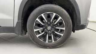 Used 2022 Toyota Urban Cruiser Premium Grade AT Petrol Automatic tyres RIGHT FRONT TYRE RIM VIEW
