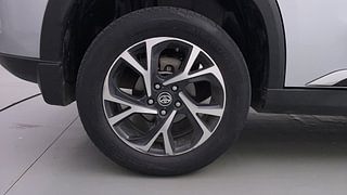 Used 2022 Toyota Urban Cruiser Hyryder V Neodrive AT Petrol Automatic tyres RIGHT REAR TYRE RIM VIEW