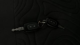 Used 2016 Renault Duster [2015-2020] RXL Petrol Petrol Manual extra CAR KEY VIEW