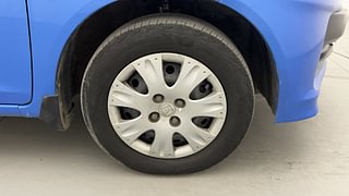 Used 2013 Honda Brio [2011-2016] S MT Petrol Manual tyres RIGHT FRONT TYRE RIM VIEW