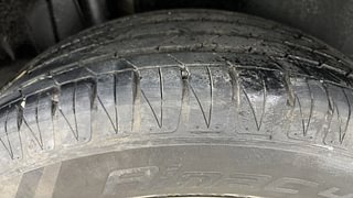 Used 2022 Toyota Urban Cruiser Premium Grade AT Petrol Automatic tyres RIGHT REAR TYRE TREAD VIEW