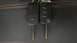 Used 2021 mahindra Thar LX 4 STR Hard Top Petrol AT 4WD Petrol Automatic extra CAR KEY VIEW