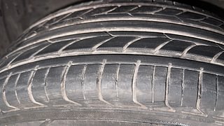 Used 2013 Honda City [2011-2014] 1.5 S MT Petrol Manual tyres LEFT FRONT TYRE TREAD VIEW