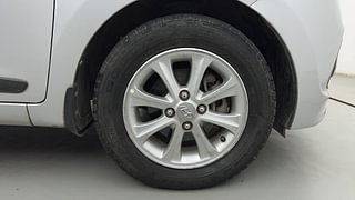 Used 2016 Hyundai Grand i10 Asta 1.2 Kappa VTVT (O) Petrol Manual tyres RIGHT FRONT TYRE RIM VIEW