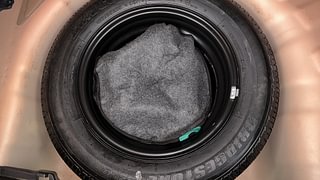 Used 2020 Hyundai Elite i20 [2018-2020] Asta (O) CVT Petrol Automatic tyres SPARE TYRE VIEW
