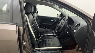 Used 2019 Volkswagen Polo [2017-2020] Highline Plus 1.5 (D) Diesel Manual interior RIGHT SIDE FRONT DOOR CABIN VIEW