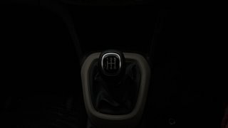Used 2018 Hyundai Grand i10 [2017-2020] Sportz (O) 1.2 kappa VTVT Petrol Manual interior GEAR  KNOB VIEW