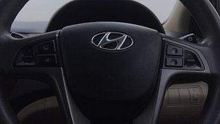 Used 2016 Hyundai Fluidic Verna 4S [2015-2017] 1.6 CRDi SX Diesel Manual top_features Airbags
