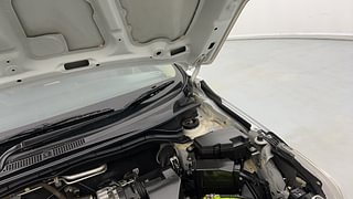 Used 2019 Honda Amaze [2018-2021] 1.2 VX i-VTEC Petrol Manual engine ENGINE LEFT SIDE HINGE & APRON VIEW