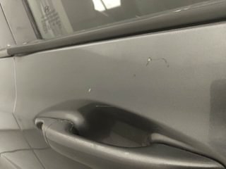 Used 2018 Hyundai Grand i10 [2017-2020] Sportz (O) 1.2 kappa VTVT Petrol Manual dents MINOR SCRATCH
