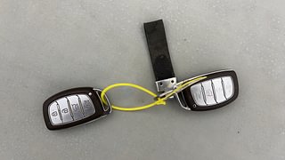 Used 2021 Hyundai New i20 Asta (O) 1.0 Turbo DCT Petrol Automatic extra CAR KEY VIEW