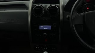 Used 2016 Renault Duster [2015-2020] RXL Petrol Petrol Manual interior MUSIC SYSTEM & AC CONTROL VIEW