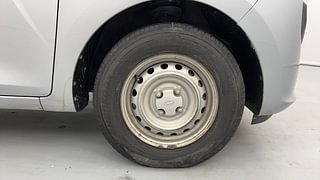 Used 2019 Hyundai New Santro 1.1 Magna Petrol Manual tyres RIGHT FRONT TYRE RIM VIEW