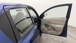 Used 2018 Datsun GO [2014-2019] T Petrol Manual interior RIGHT FRONT DOOR OPEN VIEW