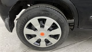 Used 2013 Maruti Suzuki Alto K10 [2010-2014] VXi Petrol Manual tyres RIGHT REAR TYRE RIM VIEW