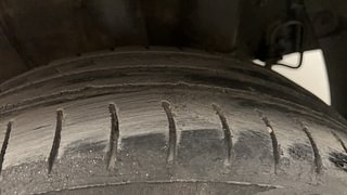 Used 2015 Hyundai Grand i10 [2013-2017] Asta 1.2 Kappa VTVT Petrol Manual tyres LEFT REAR TYRE TREAD VIEW