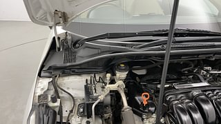 Used 2021 Honda City VX CVT Petrol Automatic engine ENGINE RIGHT SIDE HINGE & APRON VIEW