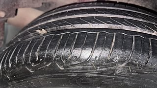 Used 2013 Honda City [2011-2014] 1.5 S MT Petrol Manual tyres RIGHT REAR TYRE TREAD VIEW