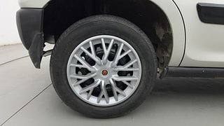 Used 2021 maruti-suzuki S-Presso VXI Plus AMT Petrol Automatic tyres RIGHT REAR TYRE RIM VIEW