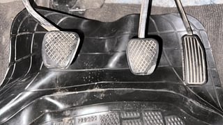 Used 2013 Honda City [2011-2014] 1.5 S MT Petrol Manual interior PEDALS VIEW