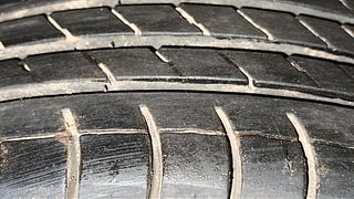 Used 2017 Maruti Suzuki Alto K10 [2014-2019] VXi Petrol Manual tyres LEFT REAR TYRE TREAD VIEW